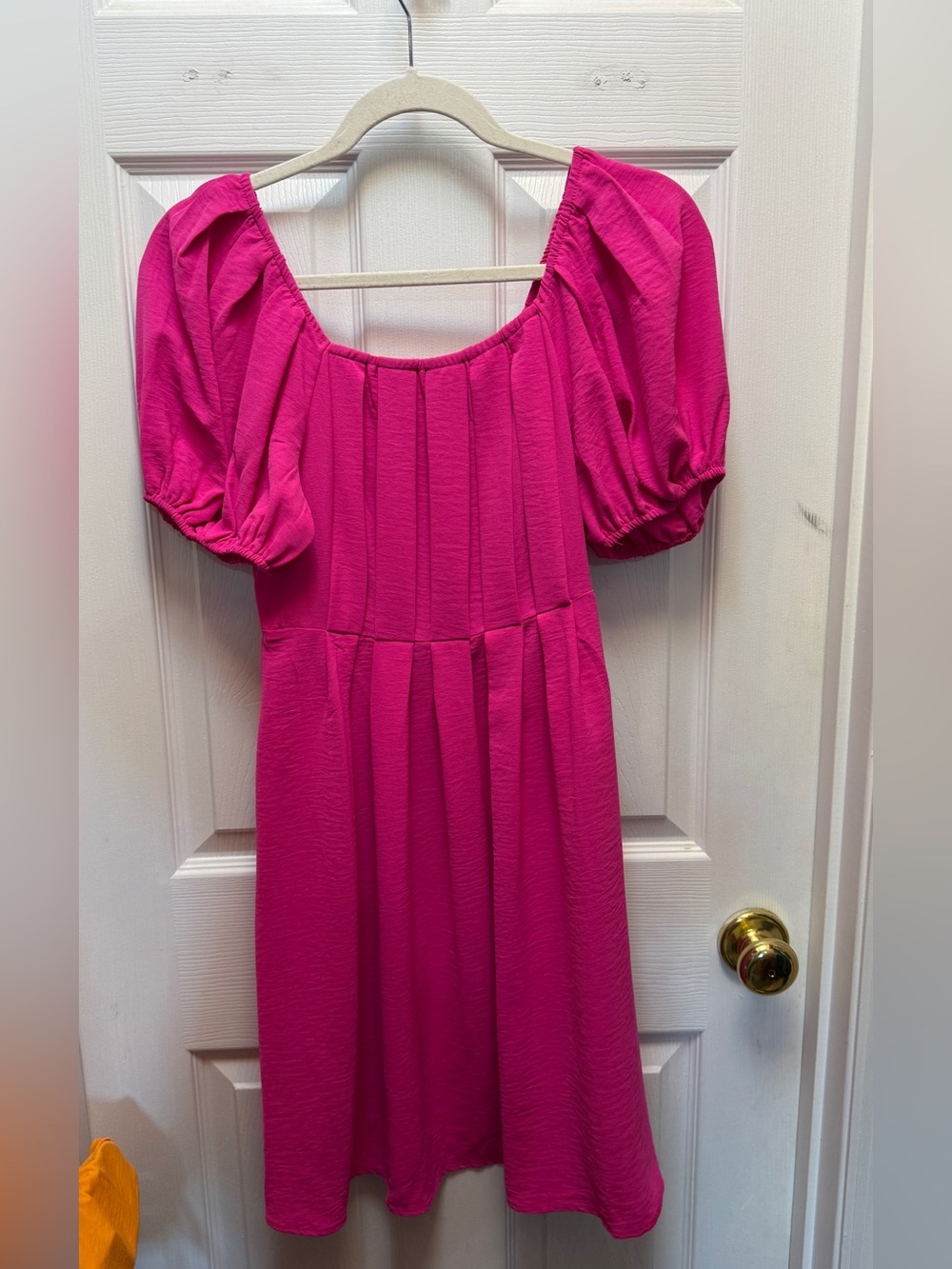 Bright pink Puff Sleeve Dress